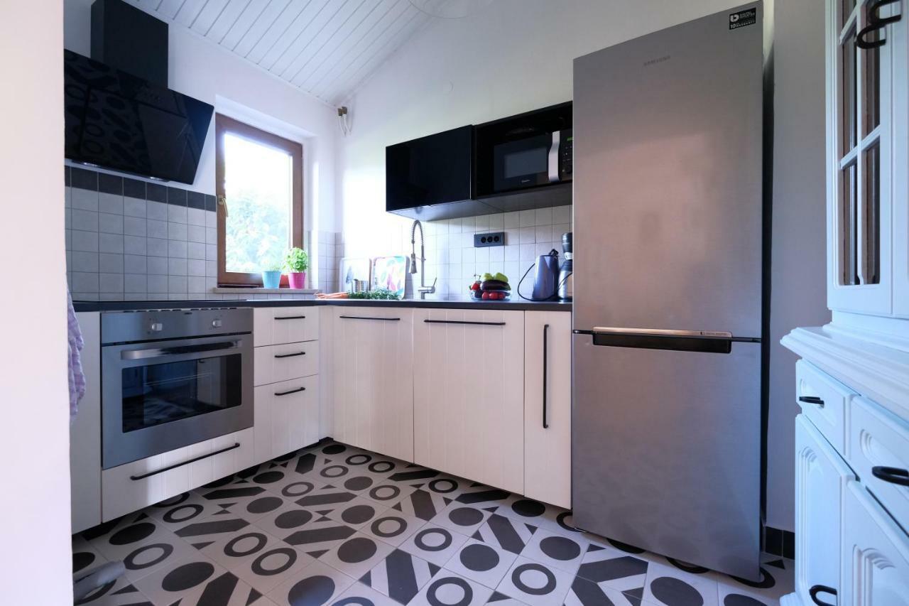 Holiday Home Kipo I Lunja メドゥリン エクステリア 写真